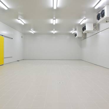 Cold Room Regulations and Compliance: Meeting Industry Standards