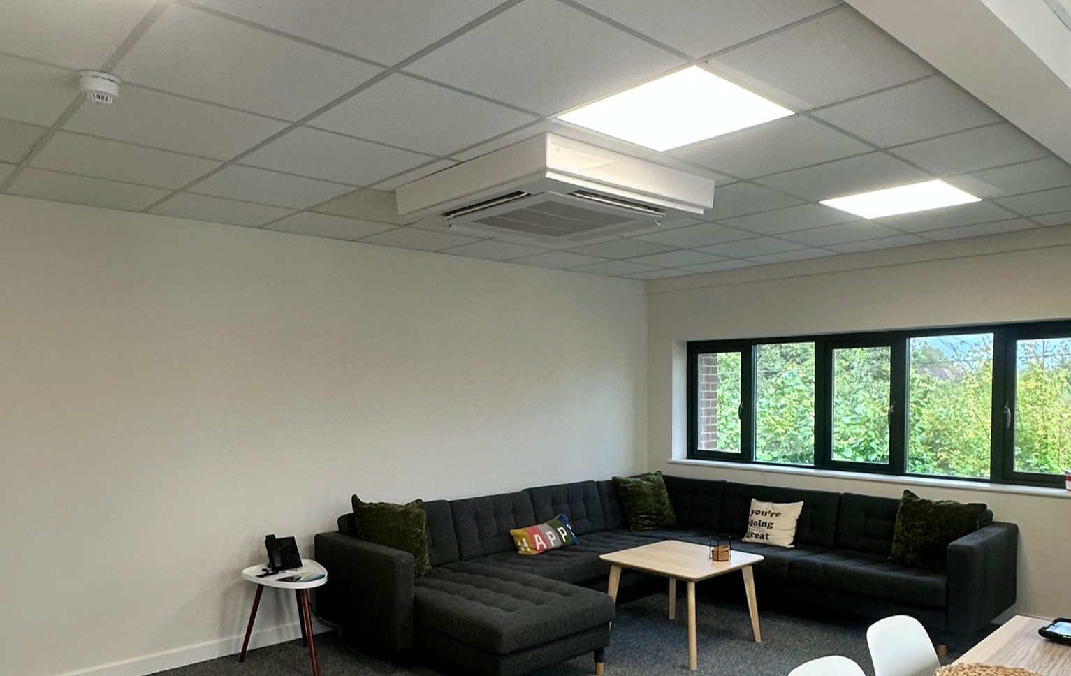 air_conditioning_unit_reception