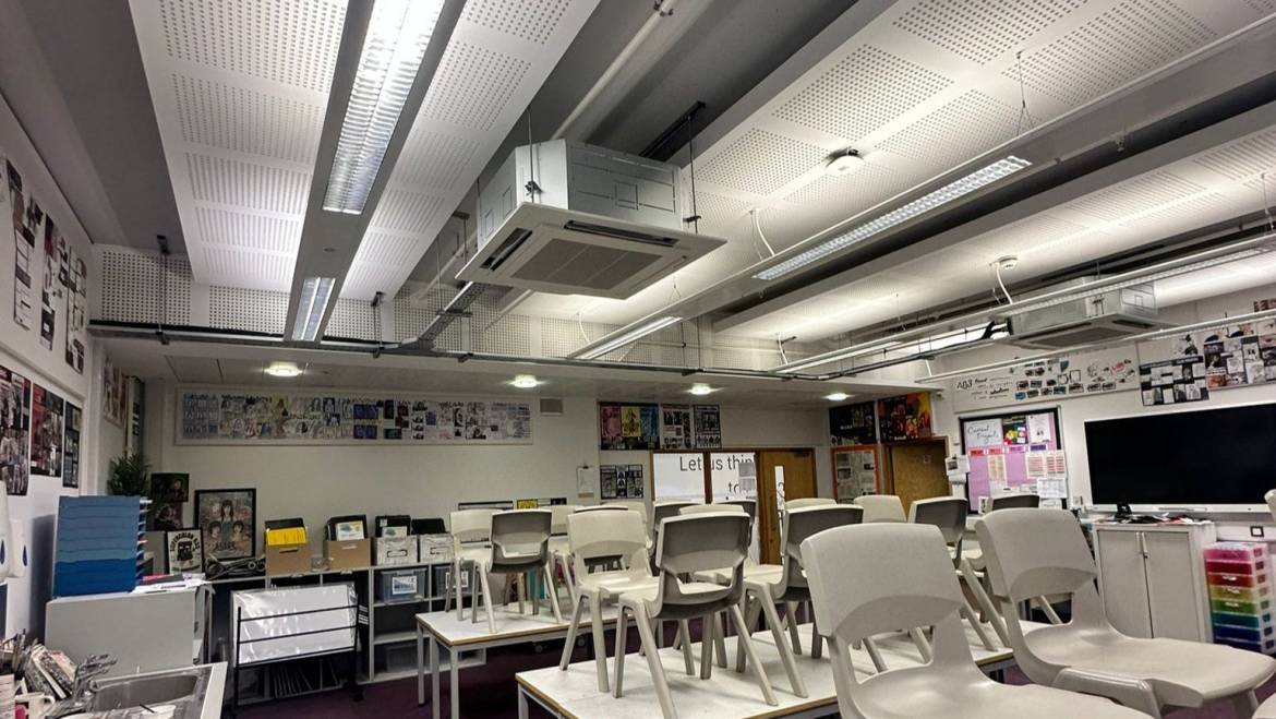 Is It a Legal Requirement for Schools to Have Air Conditioning in the UK?